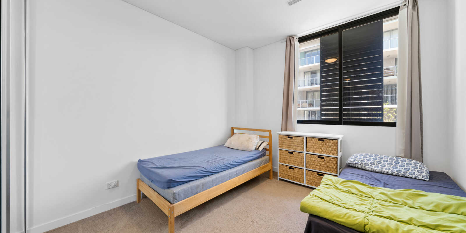 4202/50 Pemberton Street Botany