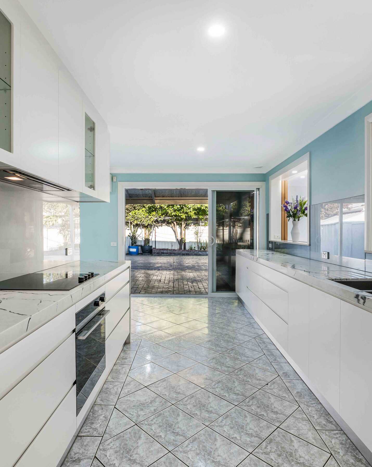 36 Rundle Road Green Valley, Valley - Thumbnail 3