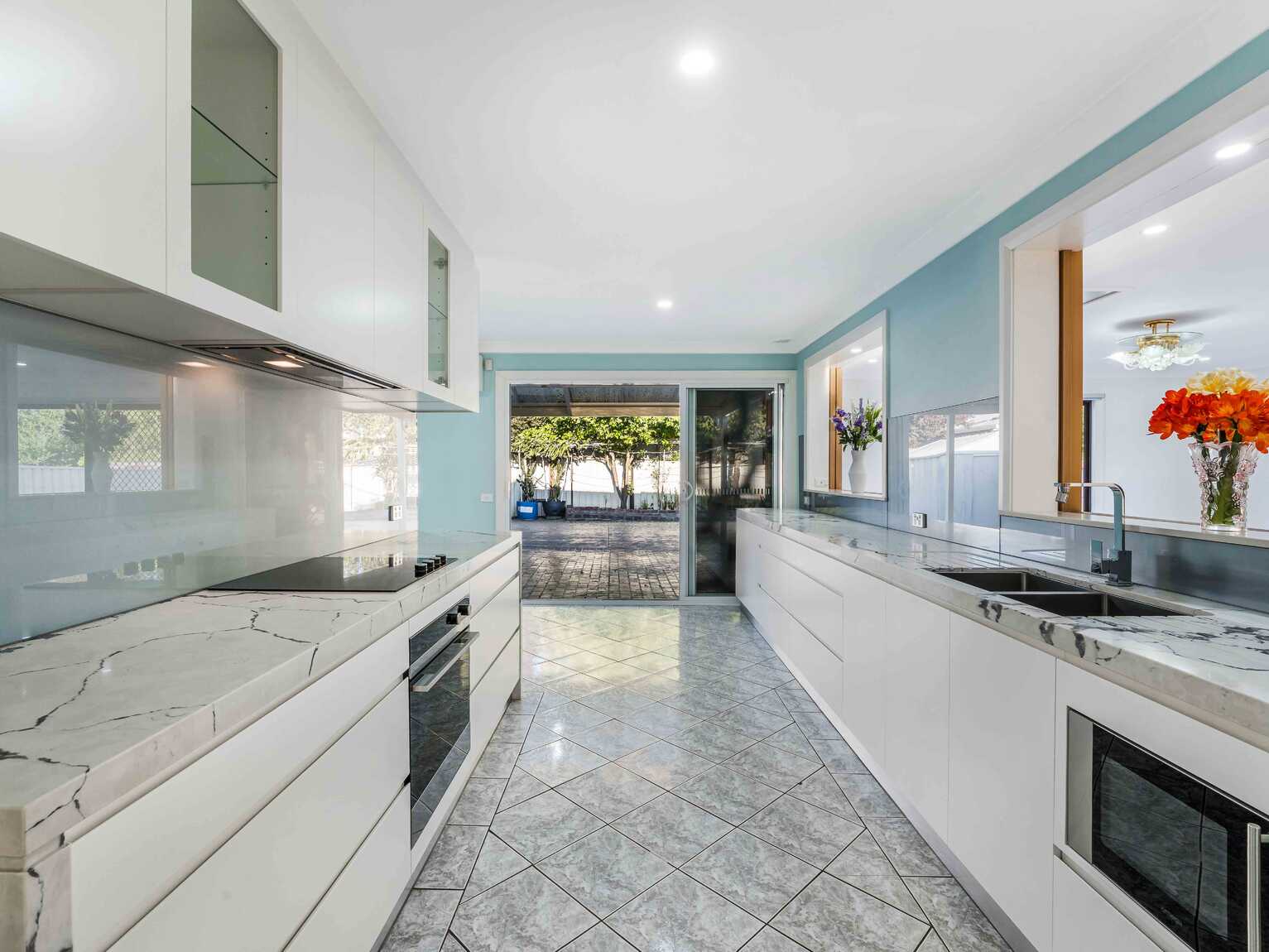 36 Rundle Road Green Valley 36 Rundle Road Green Valley