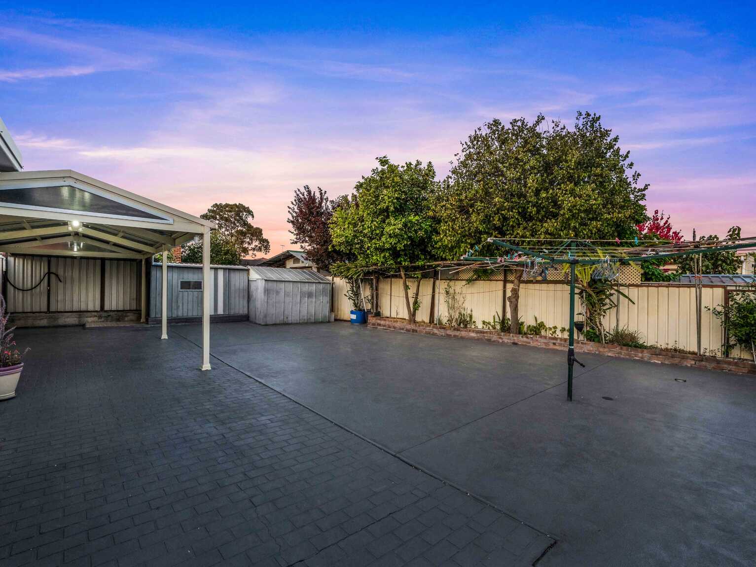 36 Rundle Road Green Valley 36 Rundle Road Green Valley