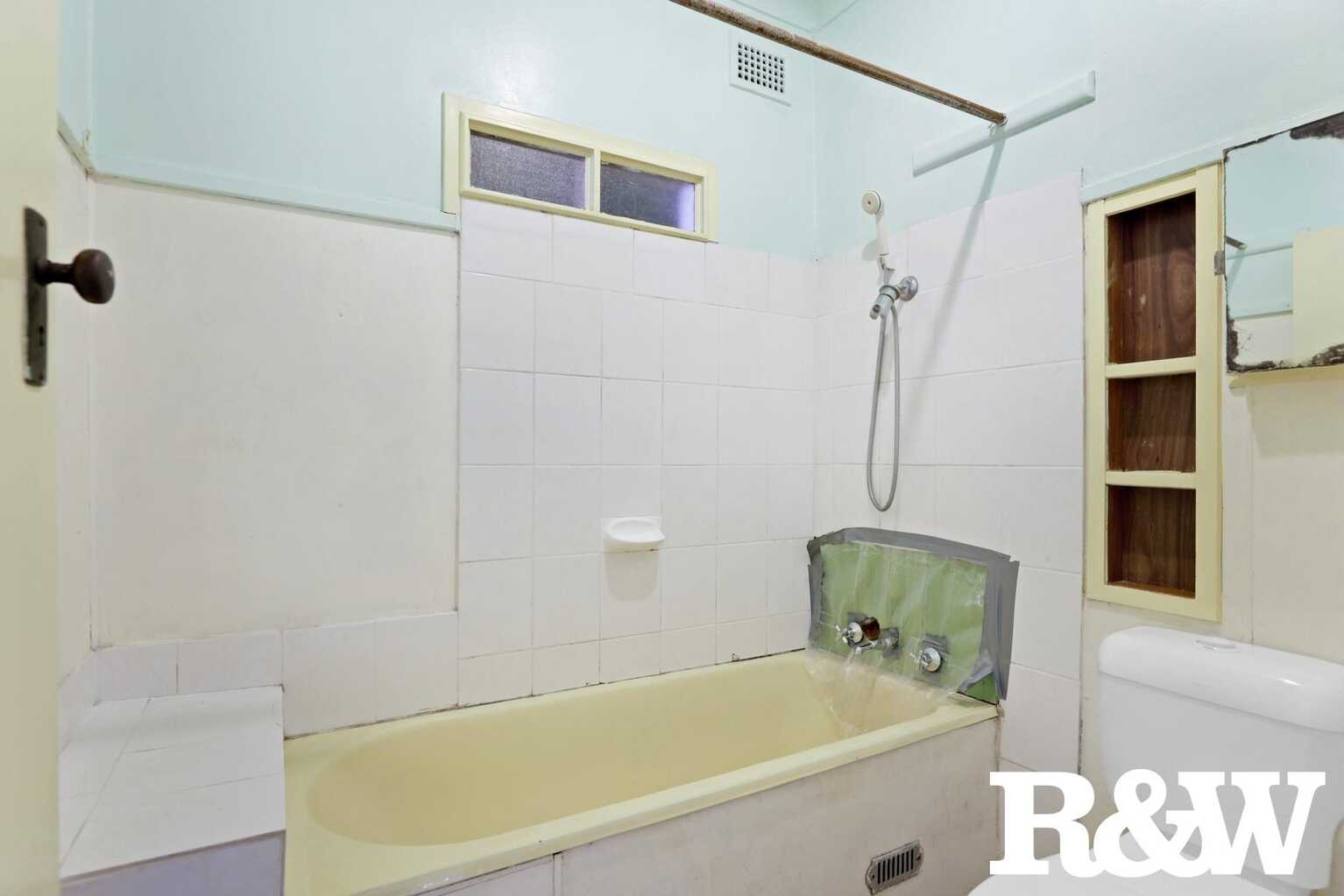 32 Wycombe Street Doonside 32 Wycombe Street Doonside