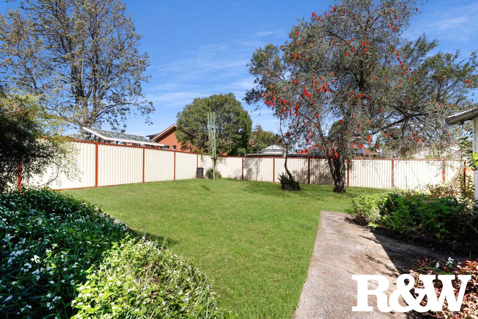 32 Wycombe Street Doonside 32 Wycombe Street Doonside