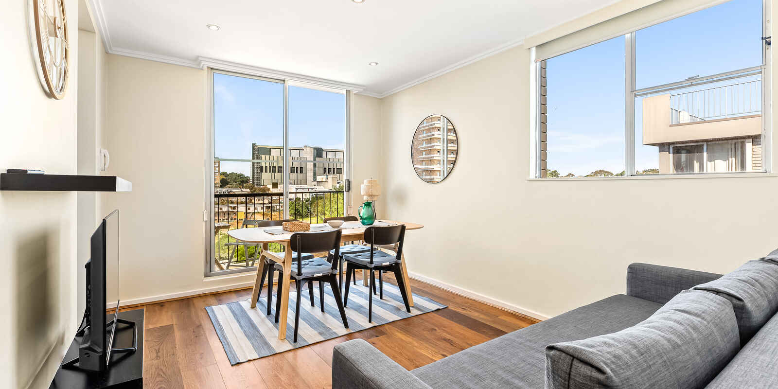 701/144 Mallett Street Camperdown