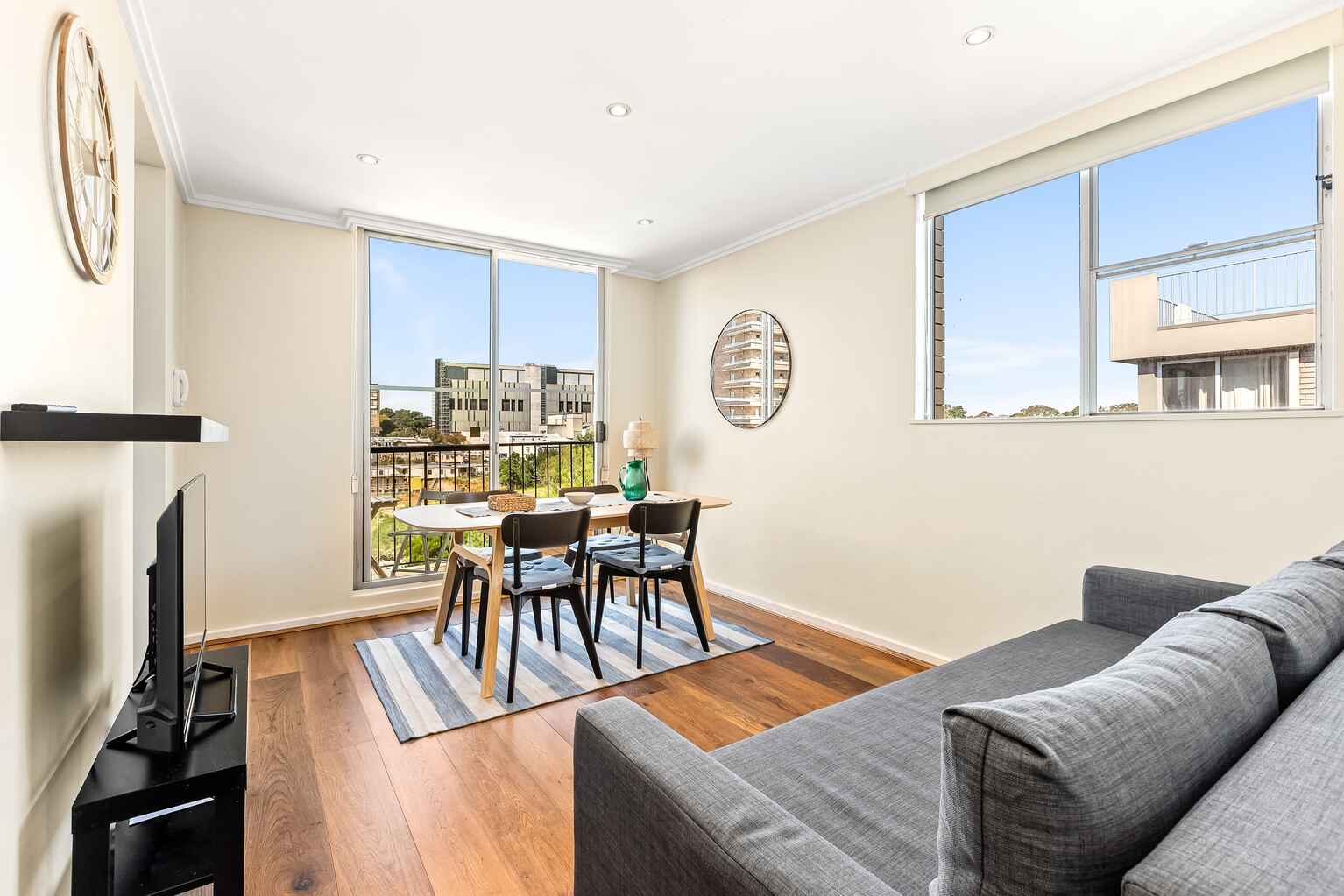 701/144 Mallett Street Camperdown