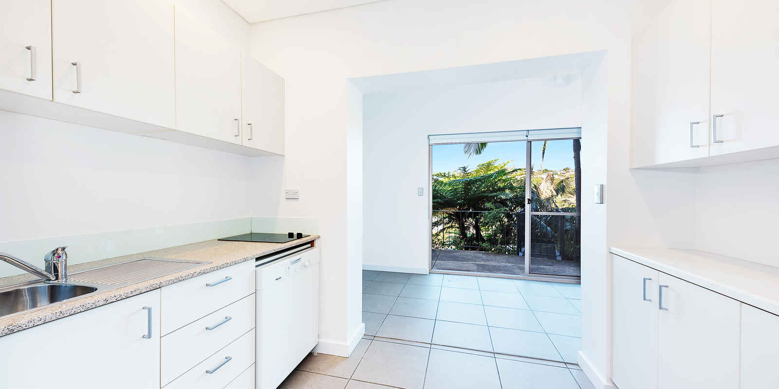 Flat 11 The Barricade Castlecrag