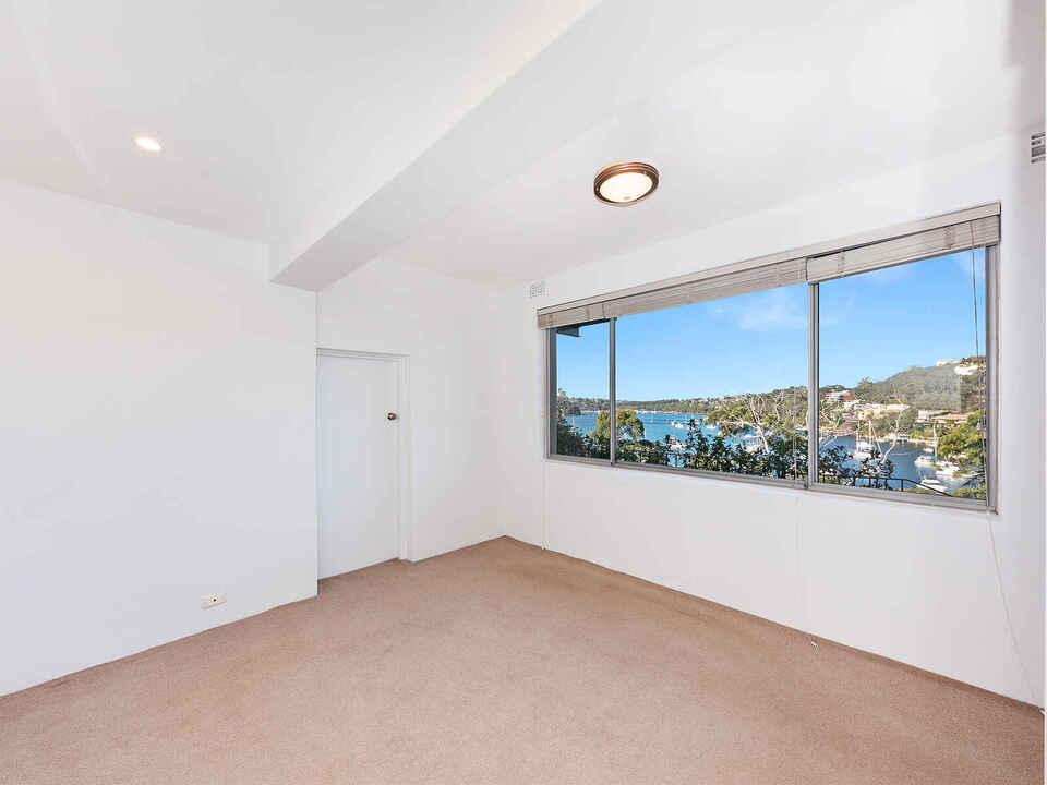 Flat 11 The Barricade Castlecrag
