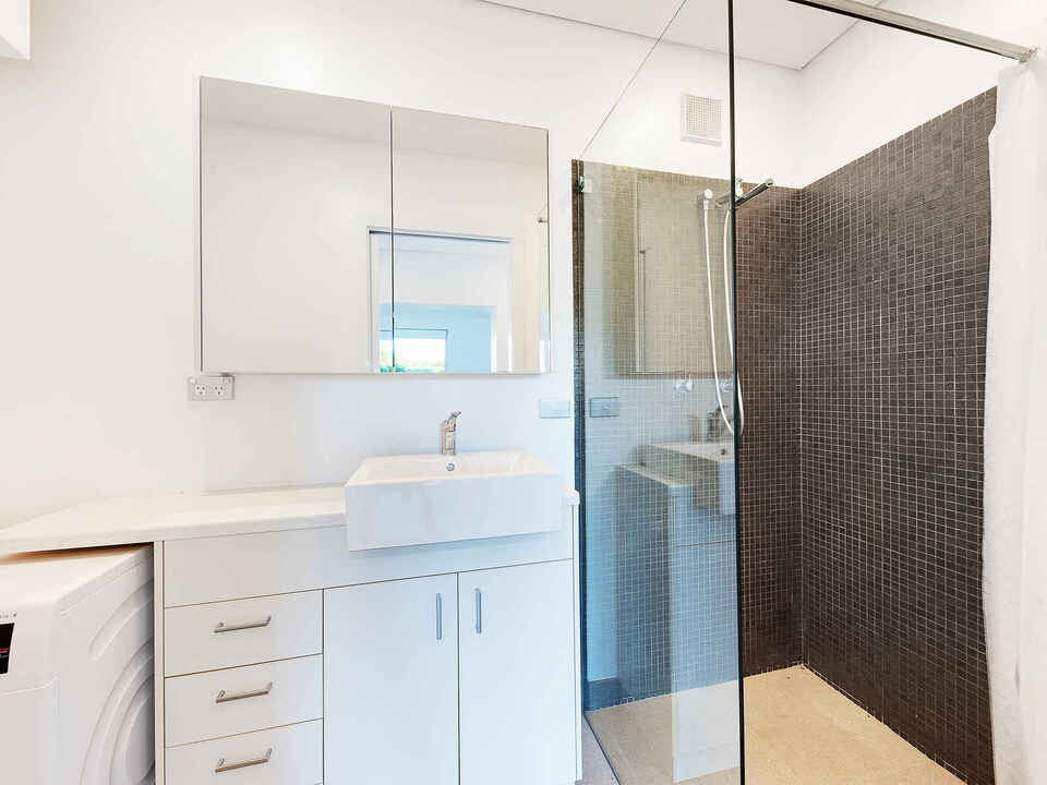 Flat 11 The Barricade Castlecrag