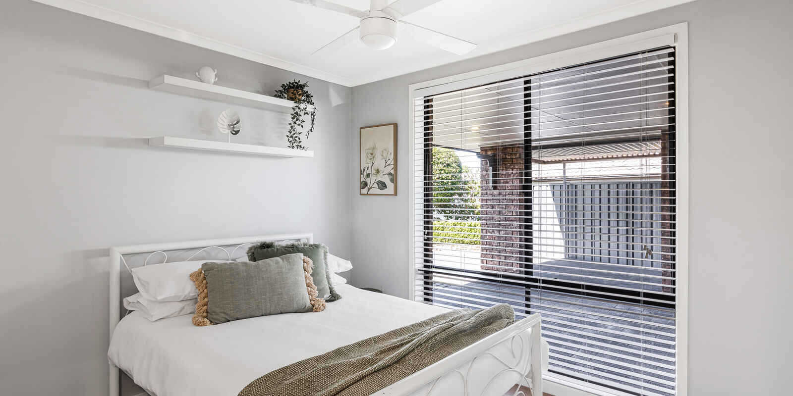 2 Tumut Place St Clair