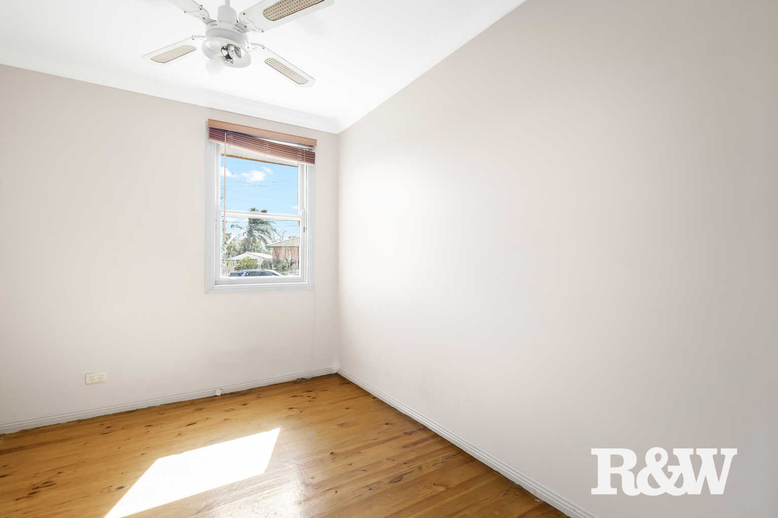 122 Bougainville Road Blackett 122 Bougainville Road Blackett