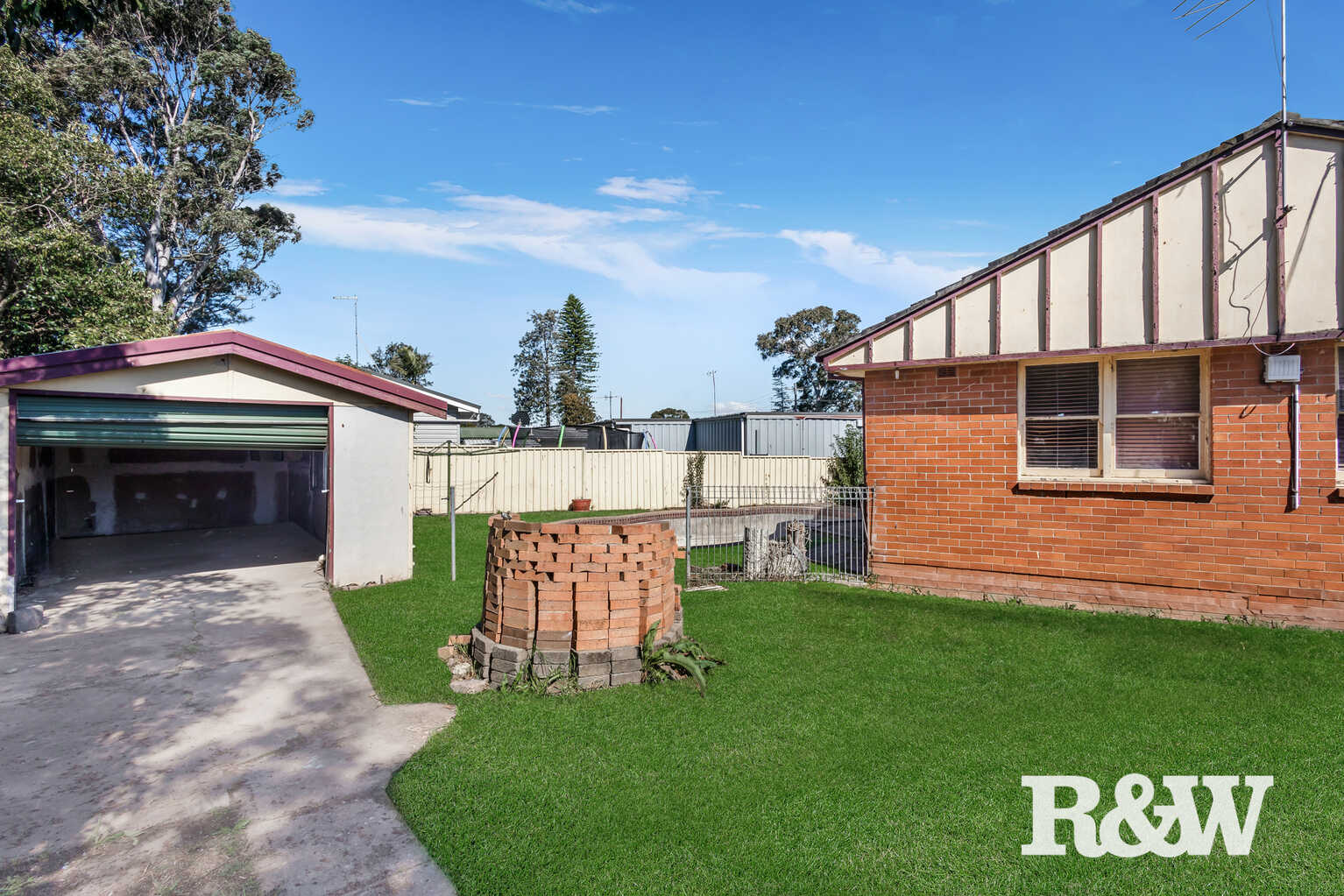 122 Bougainville Road Blackett 122 Bougainville Road Blackett