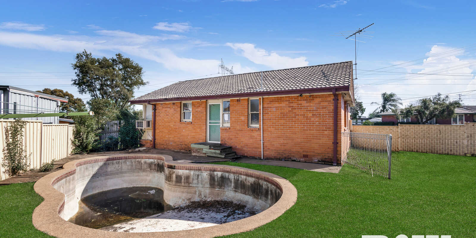 122 Bougainville Road Blackett 122 Bougainville Road Blackett