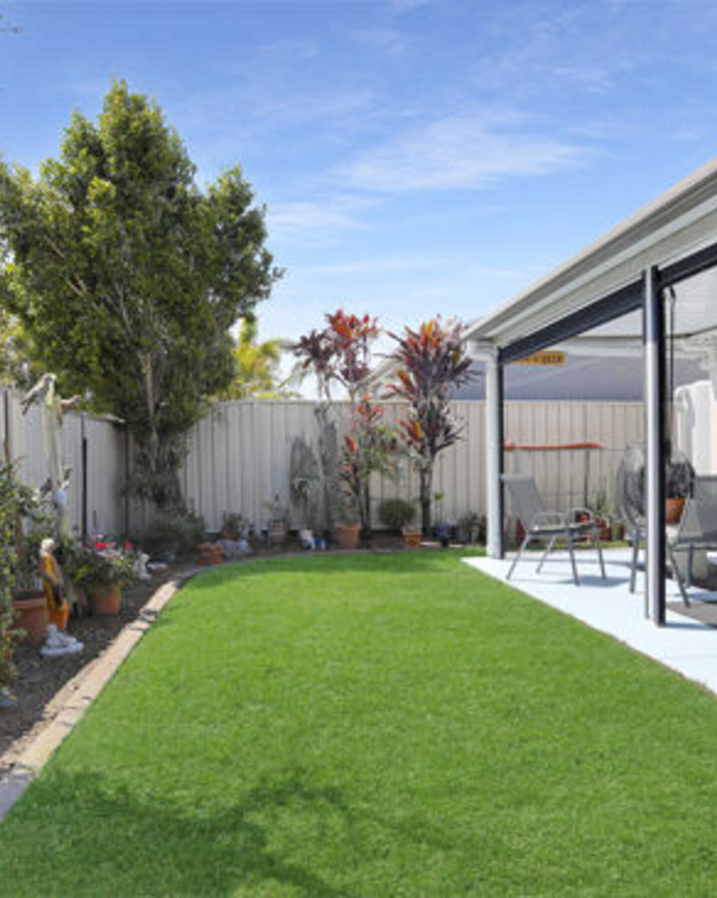 6 Aird Street Sandstone Point, Point - Thumbnail 2