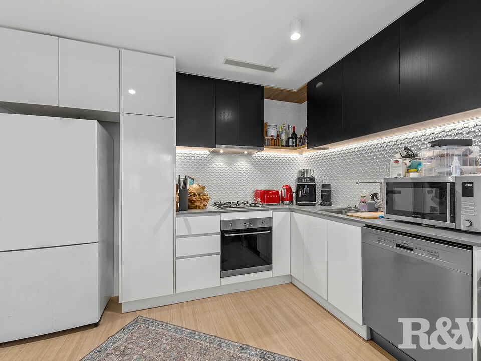 220/17-21 Duncan Street West End