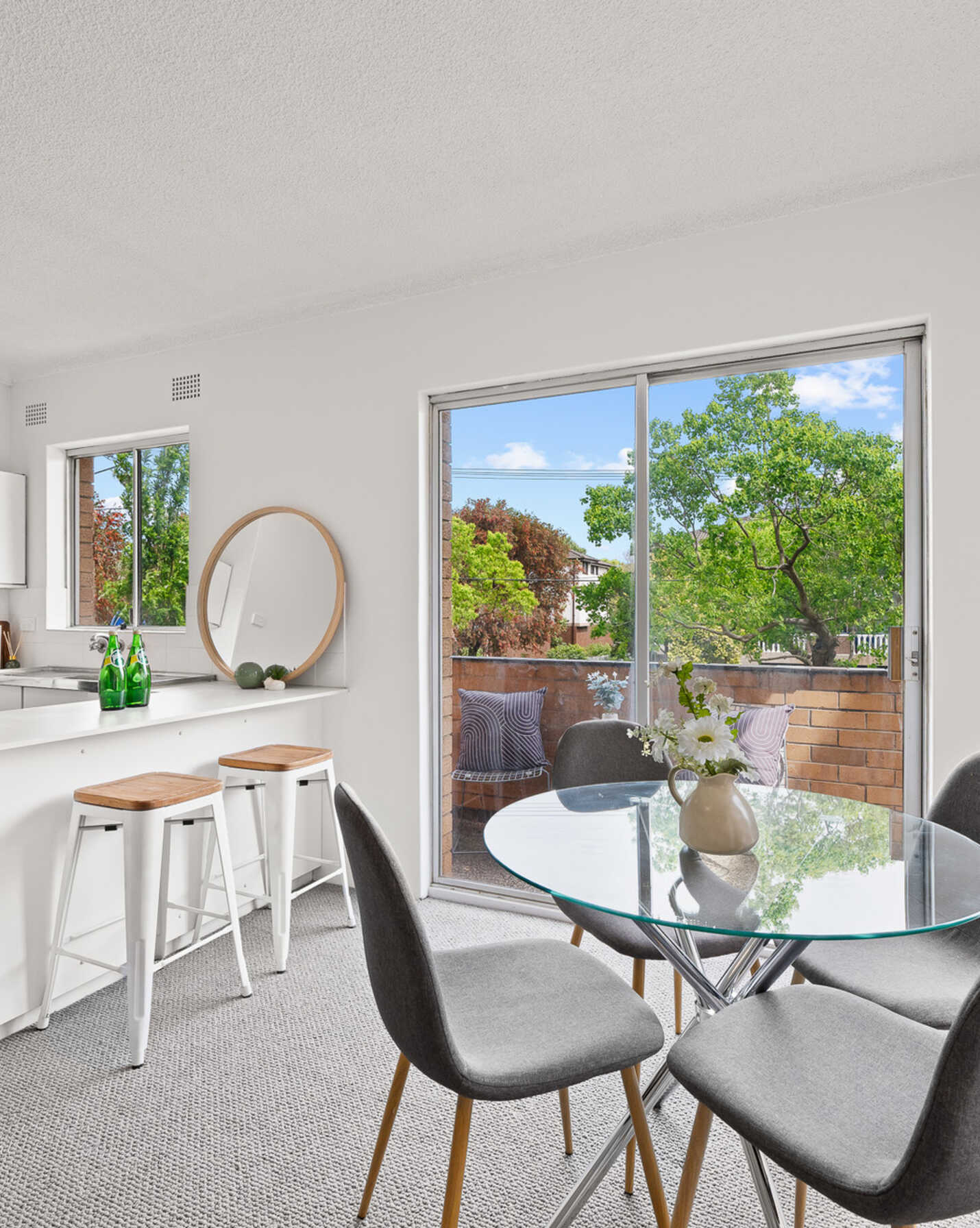 1/2-4 London Street Campsie, Campsie - Thumbnail 2