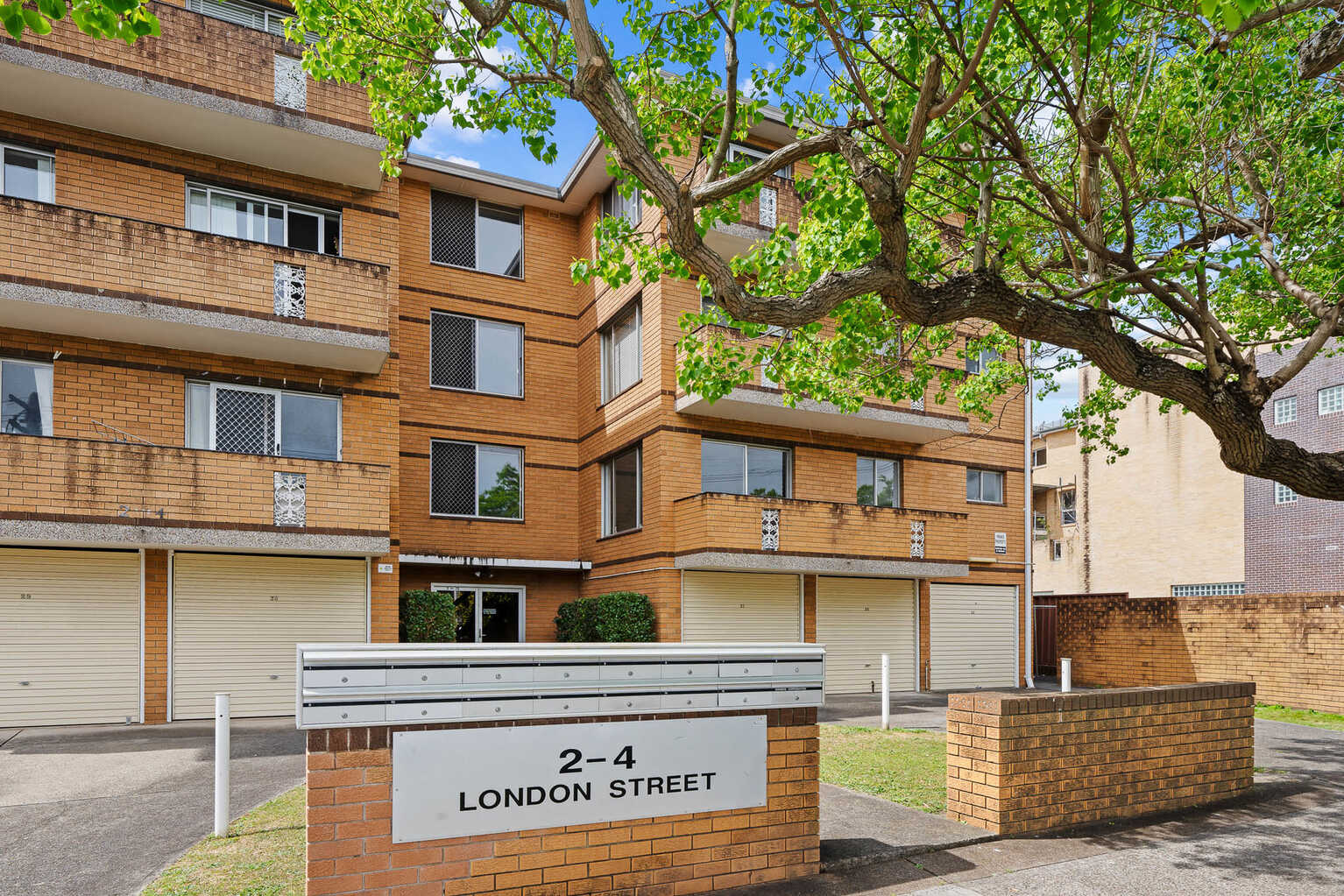 1/2-4 London Street Campsie 1/2-4 London Street Campsie