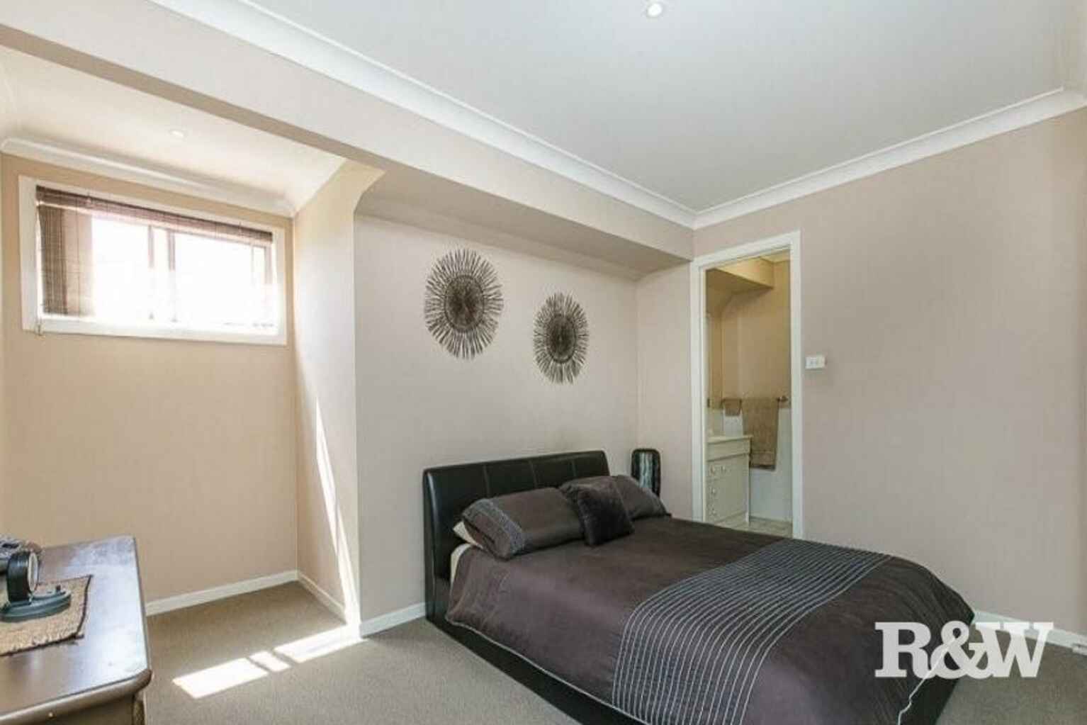 3/20 John Street St Marys