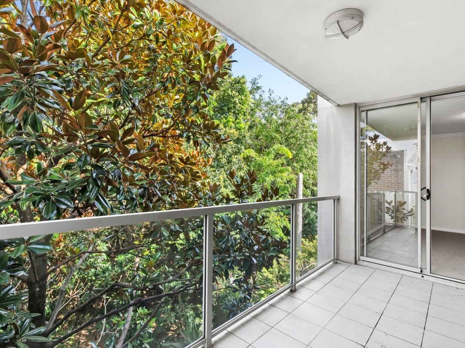 4/233 Cope Street Waterloo