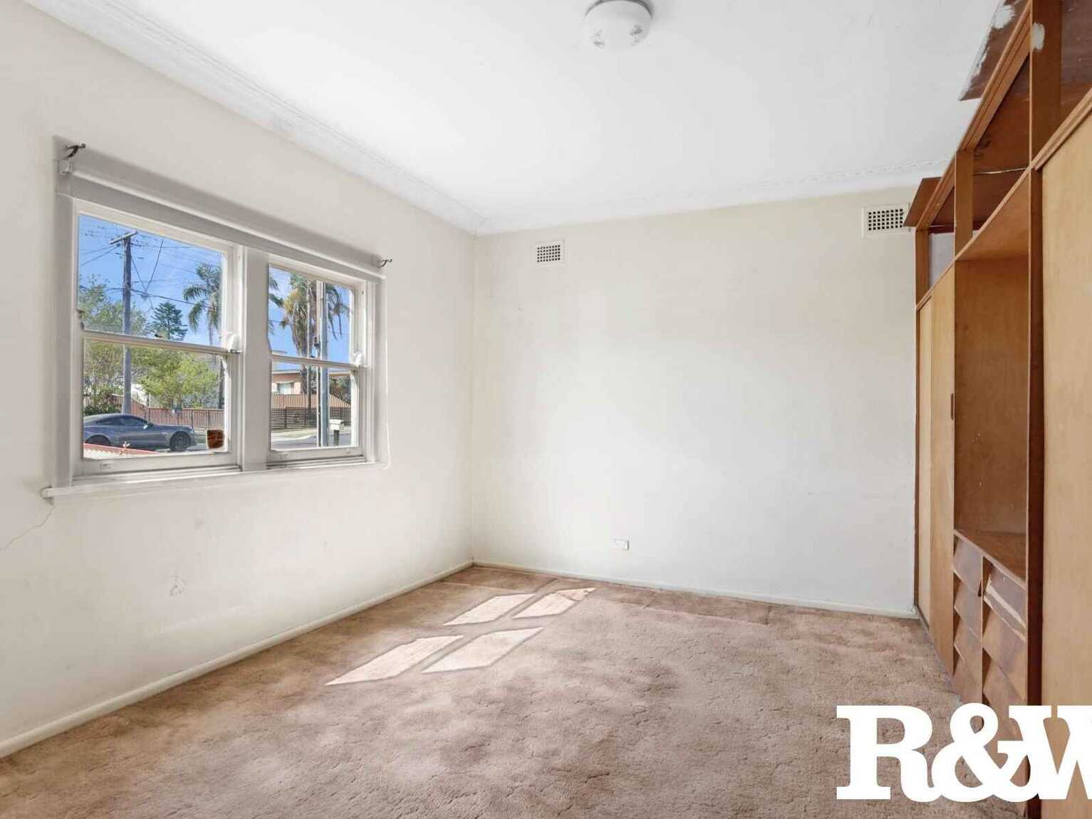 32 Wycombe Street Doonside 32 Wycombe Street Doonside