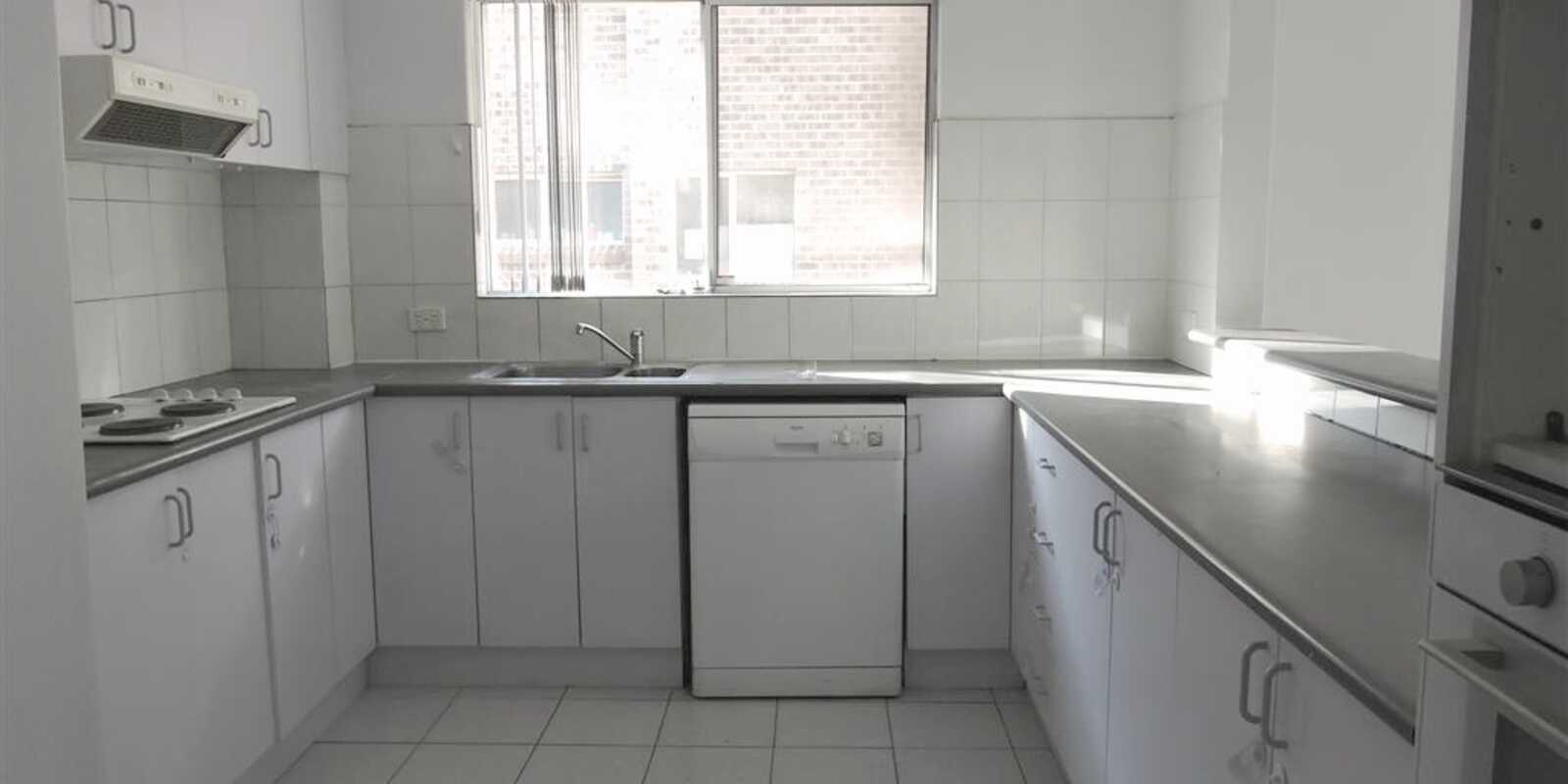 2/29 Macarthur Street Parramatta