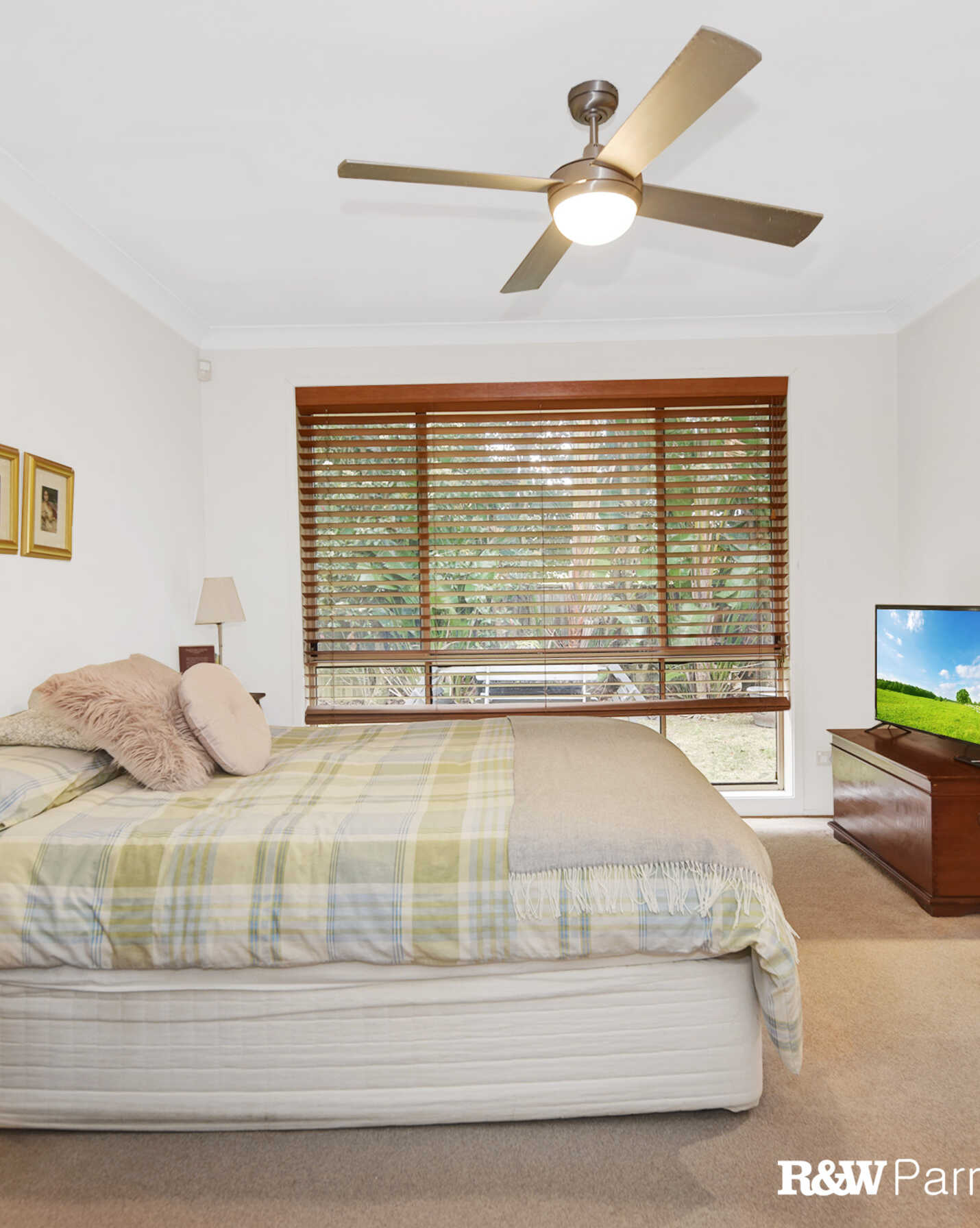 12 Mowbray Close Castle Hill, Hill - Thumbnail 6