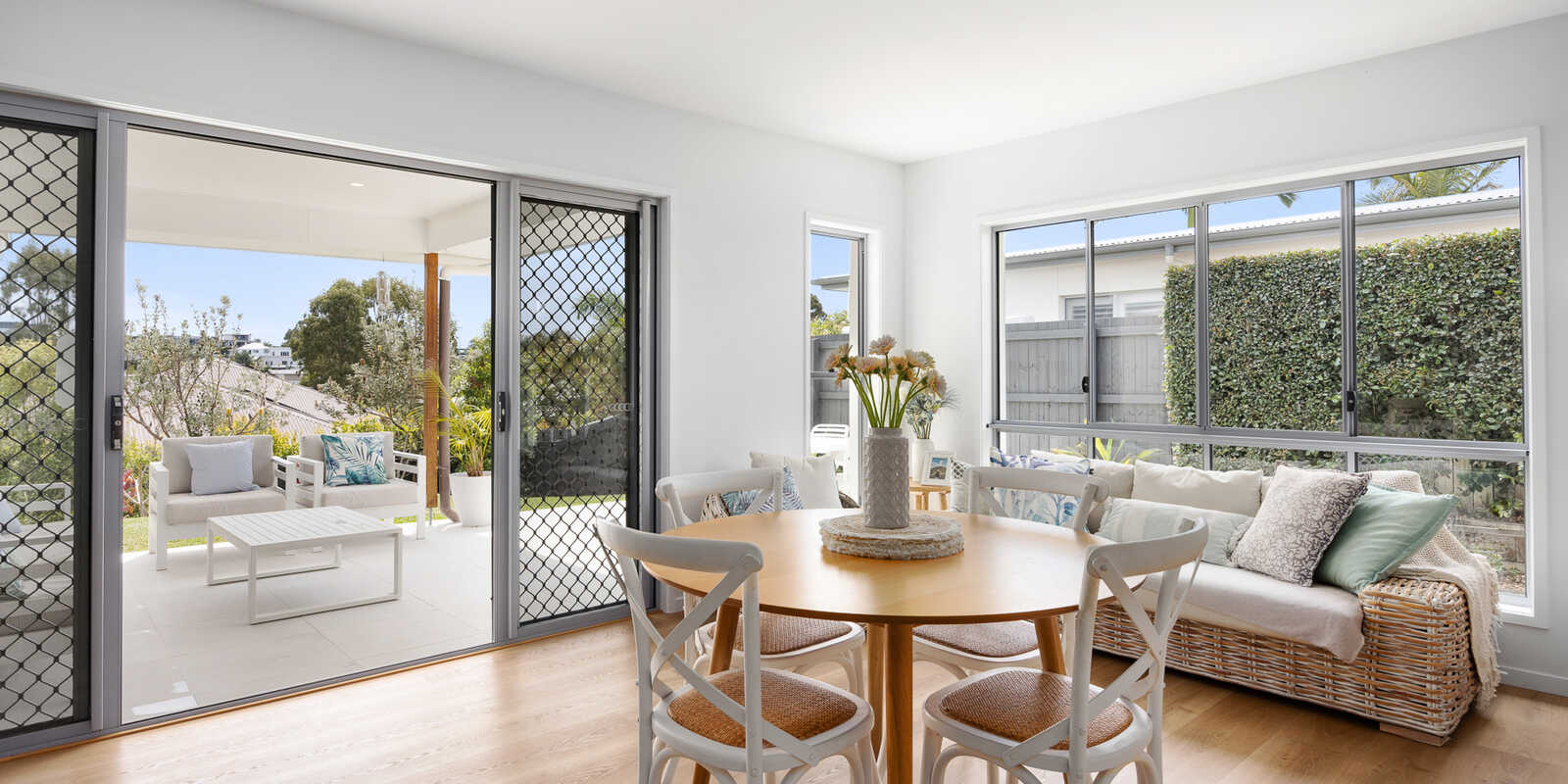 9 Feathertail Place Peregian Springs 9 Feathertail Place Peregian Springs