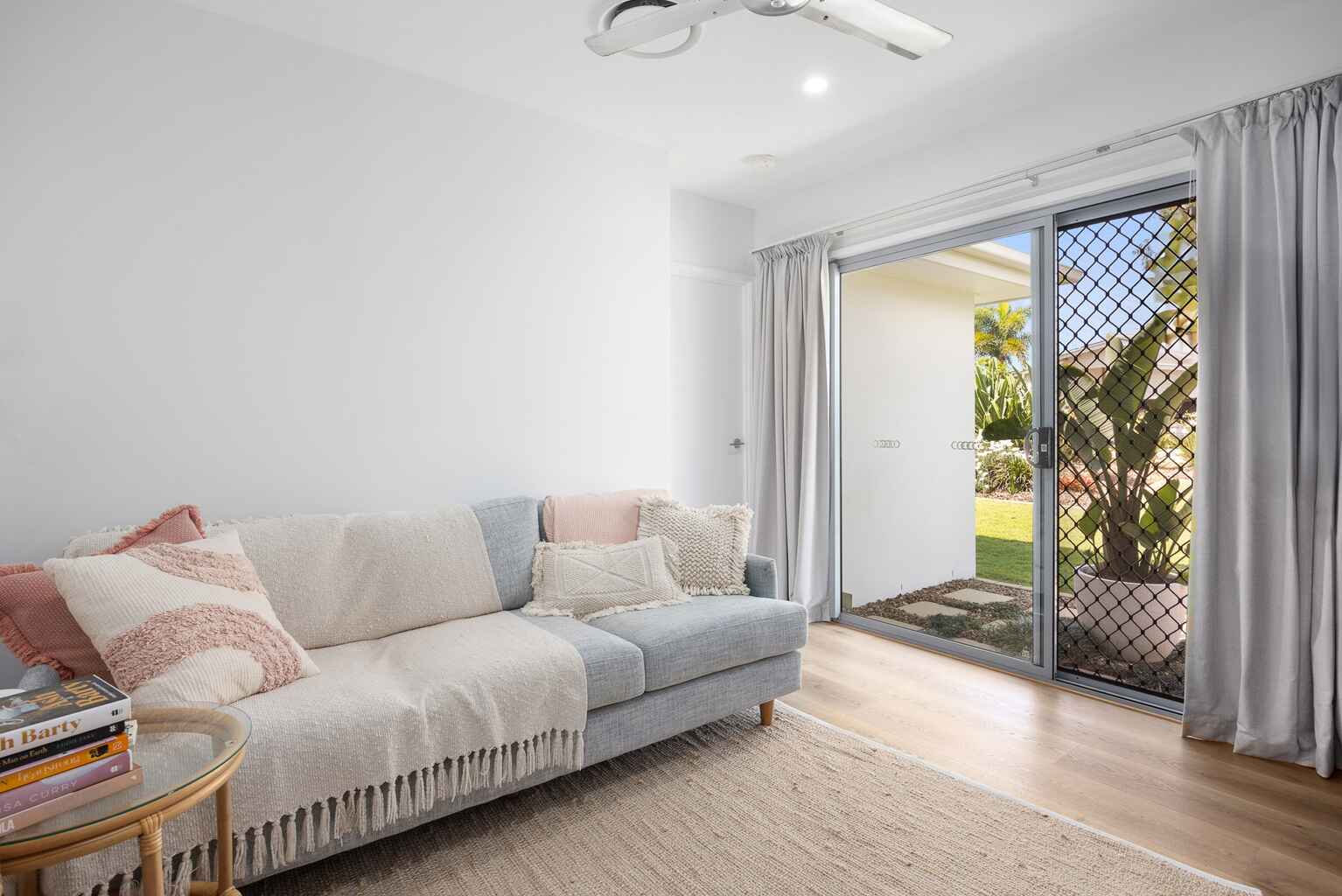 9 Feathertail Place Peregian Springs 9 Feathertail Place Peregian Springs