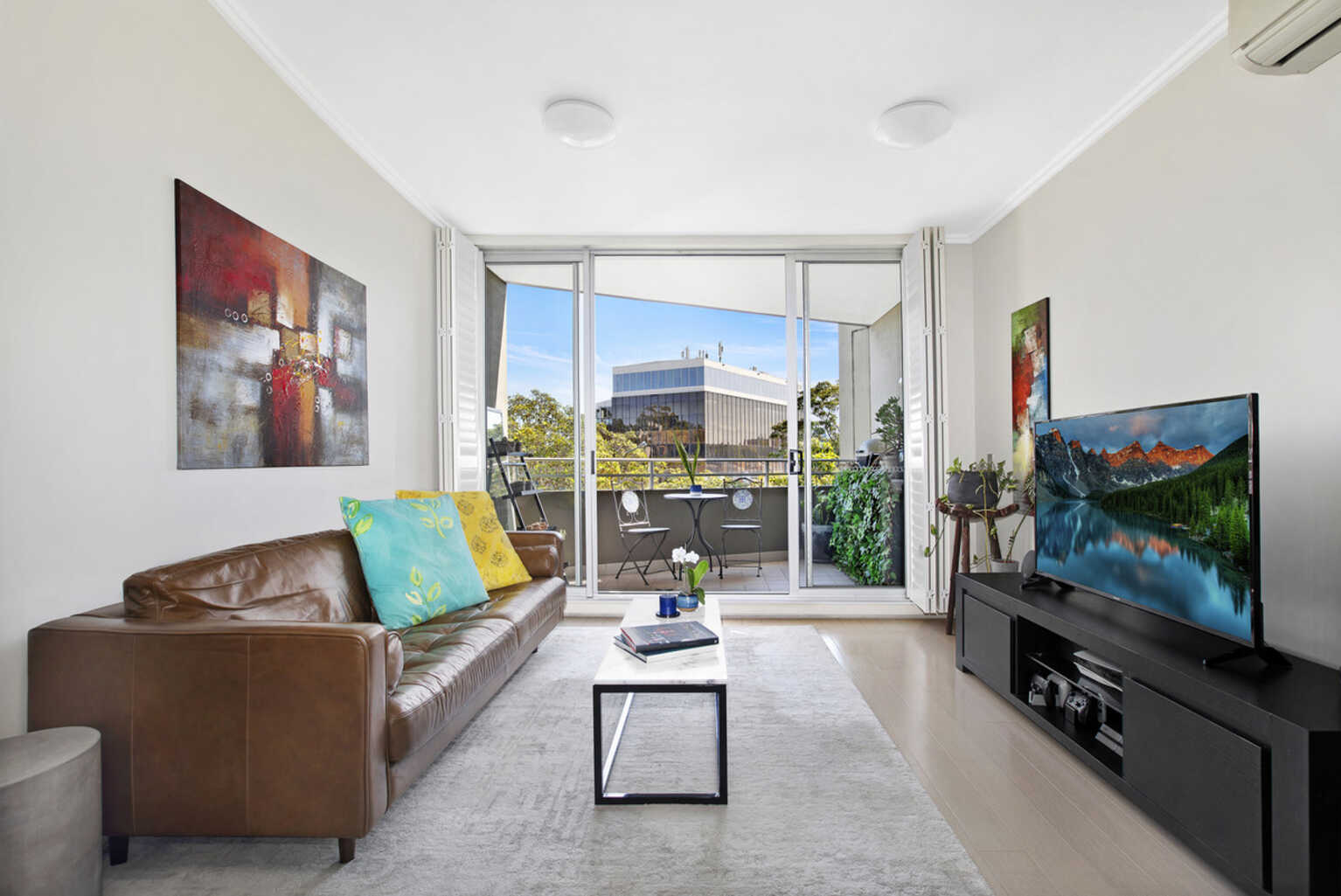 18/4 Rangers Road Neutral Bay