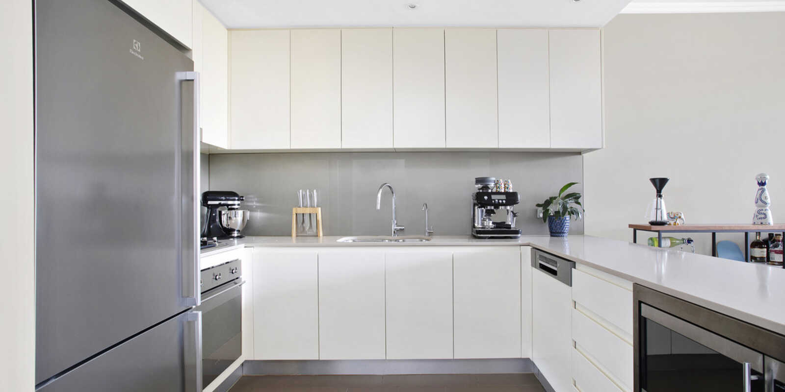 18/4 Rangers Road Neutral Bay