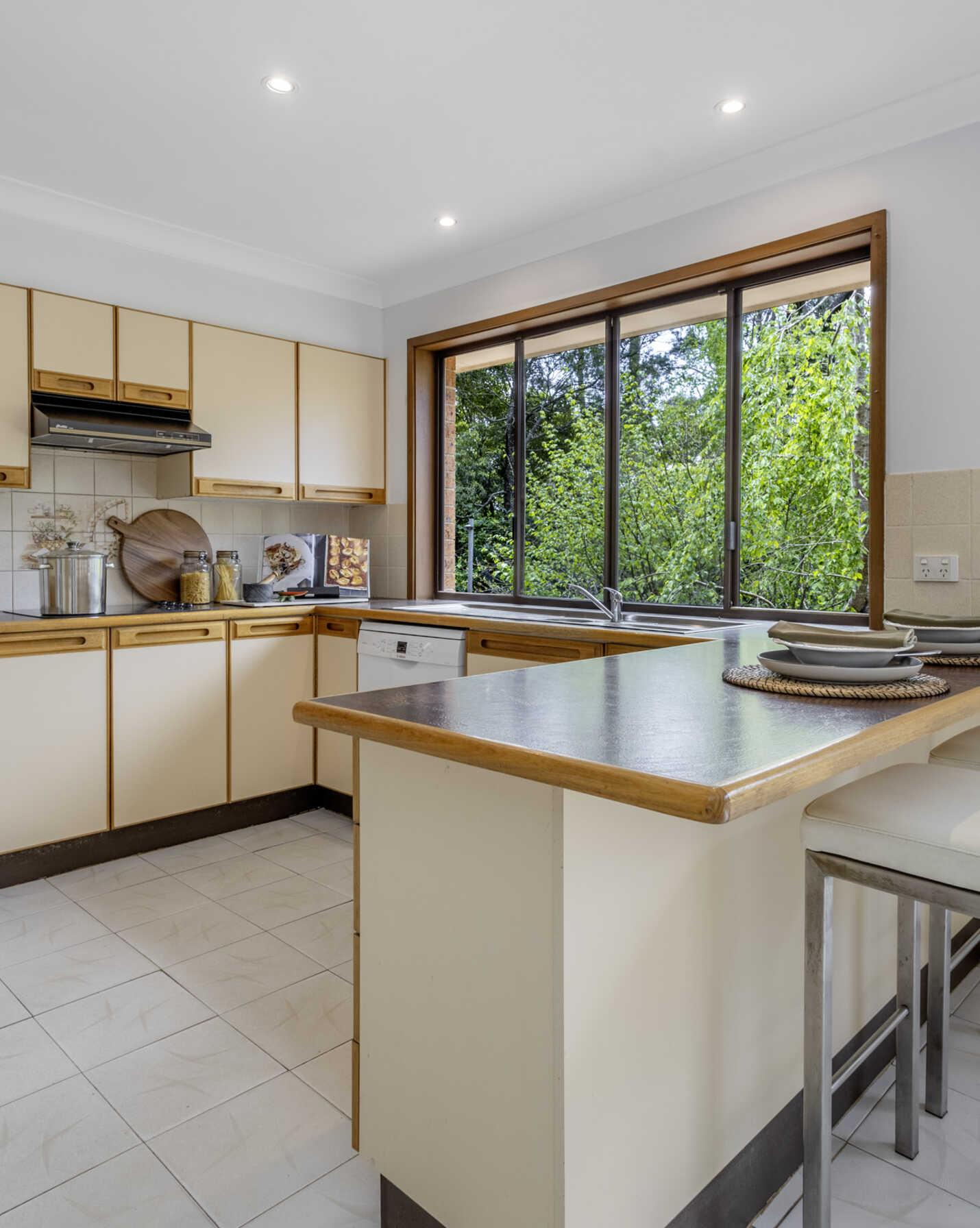 7 Balmoral Road Mount Victoria, Victoria - Thumbnail 7