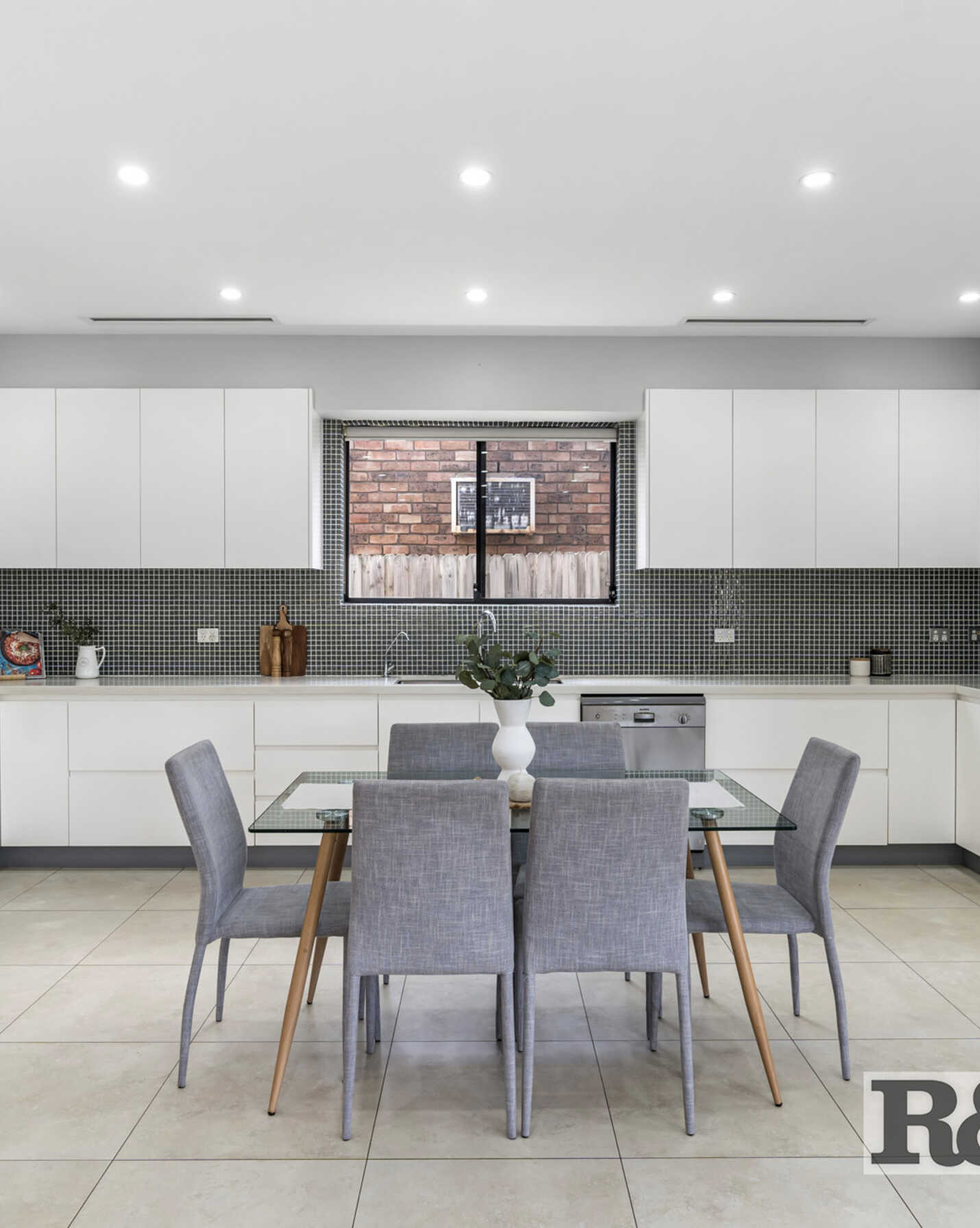 29 ANN STREET Enfield, Enfield - Thumbnail 2
