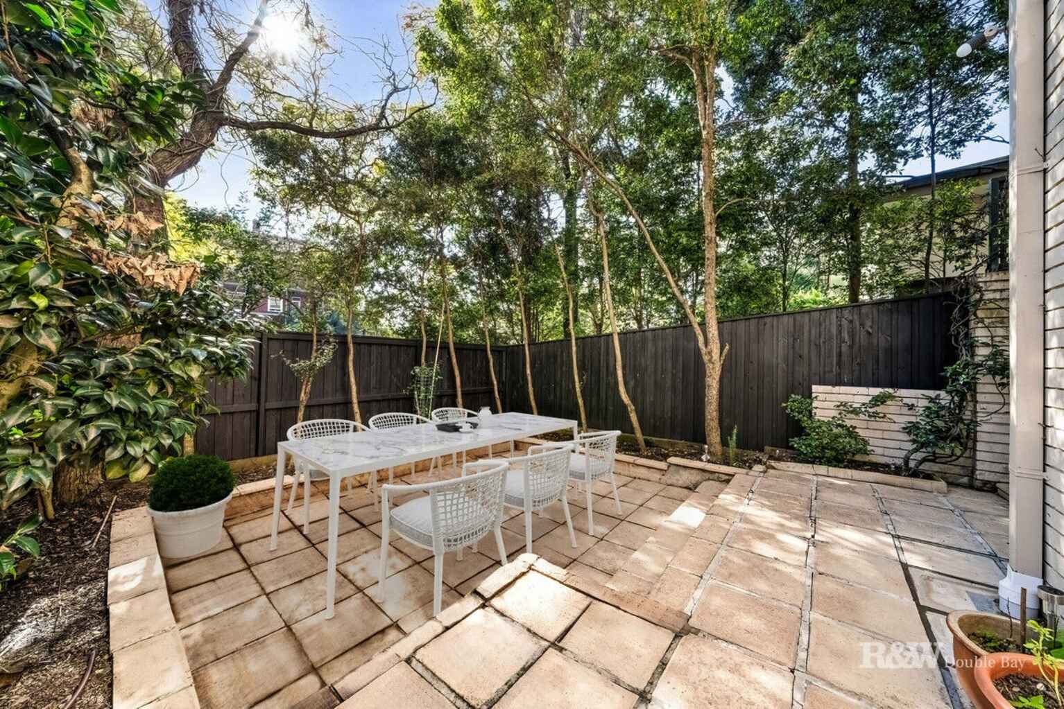 1/2B Holt Street Double Bay