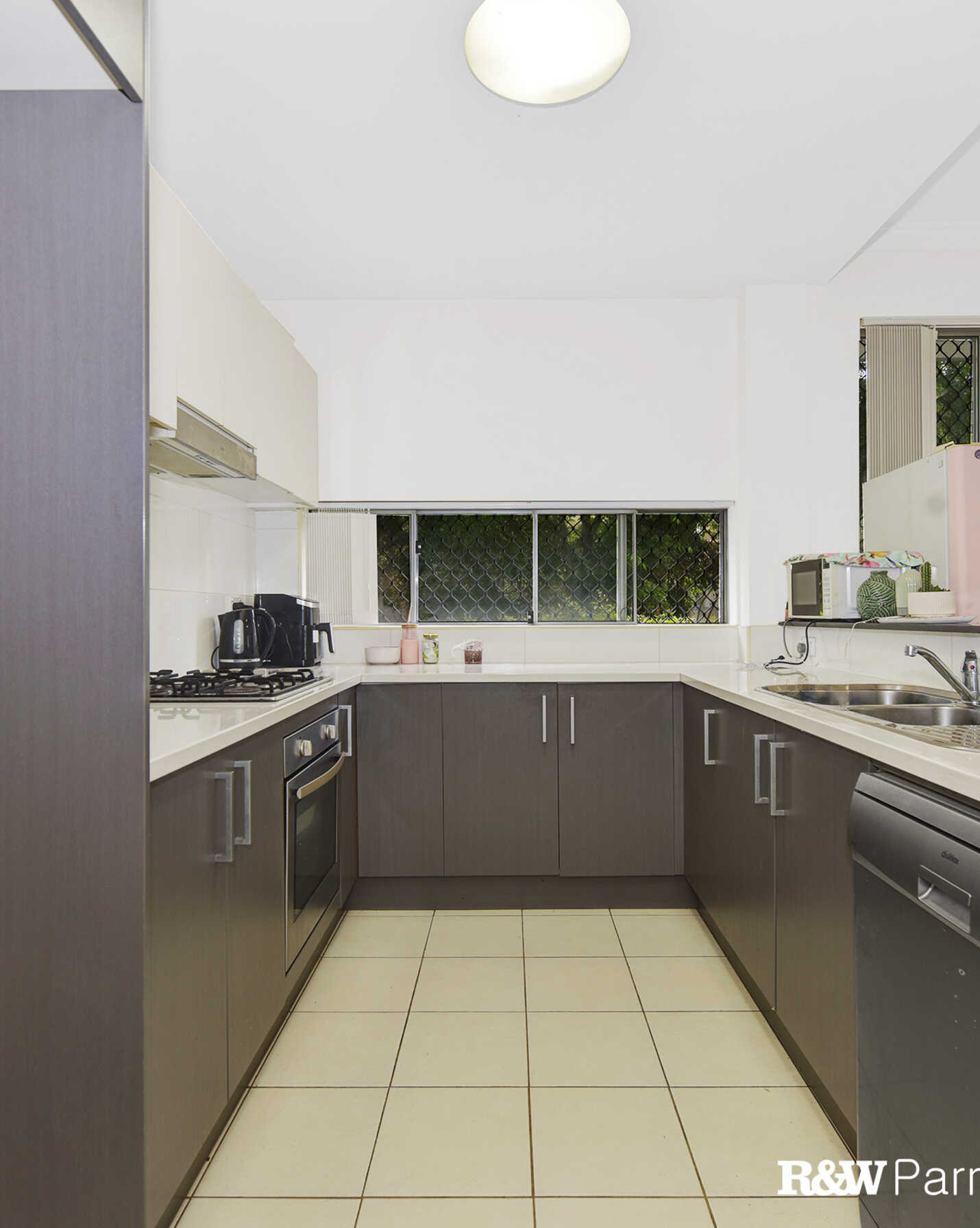 11/205-207 William Street Granville, Granville - Thumbnail 2