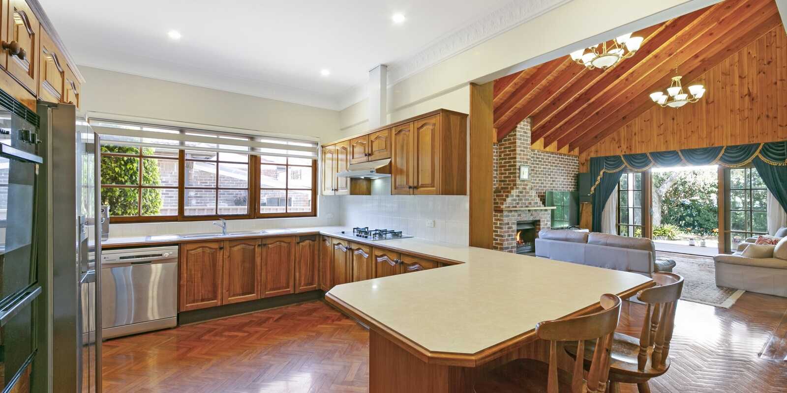 6 HYDEBRAE STREET Strathfield 6 HYDEBRAE STREET Strathfield