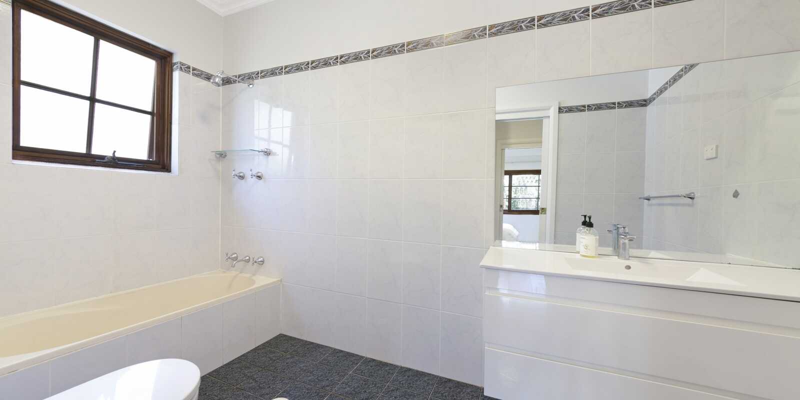 6 HYDEBRAE STREET Strathfield 6 HYDEBRAE STREET Strathfield
