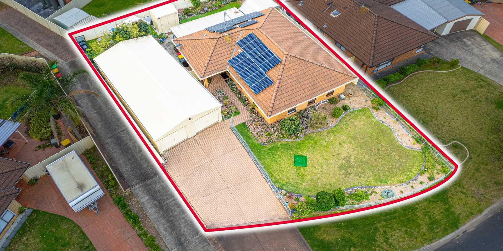 15 Dibbler Place St Helens Park