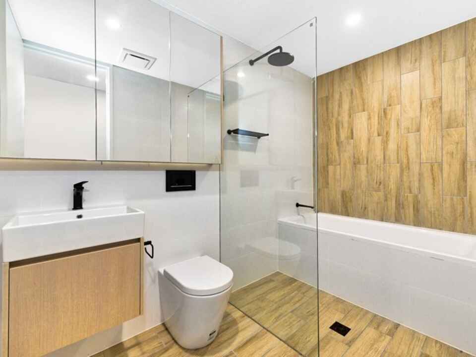 213/12 Marsden Street Camperdown