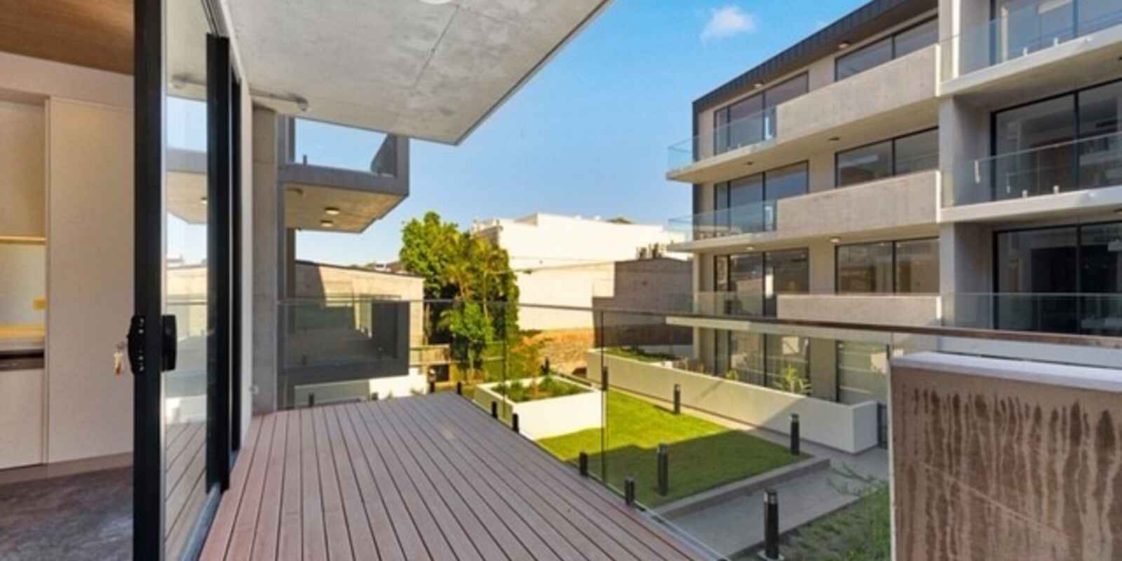 213/12 Marsden Street Camperdown