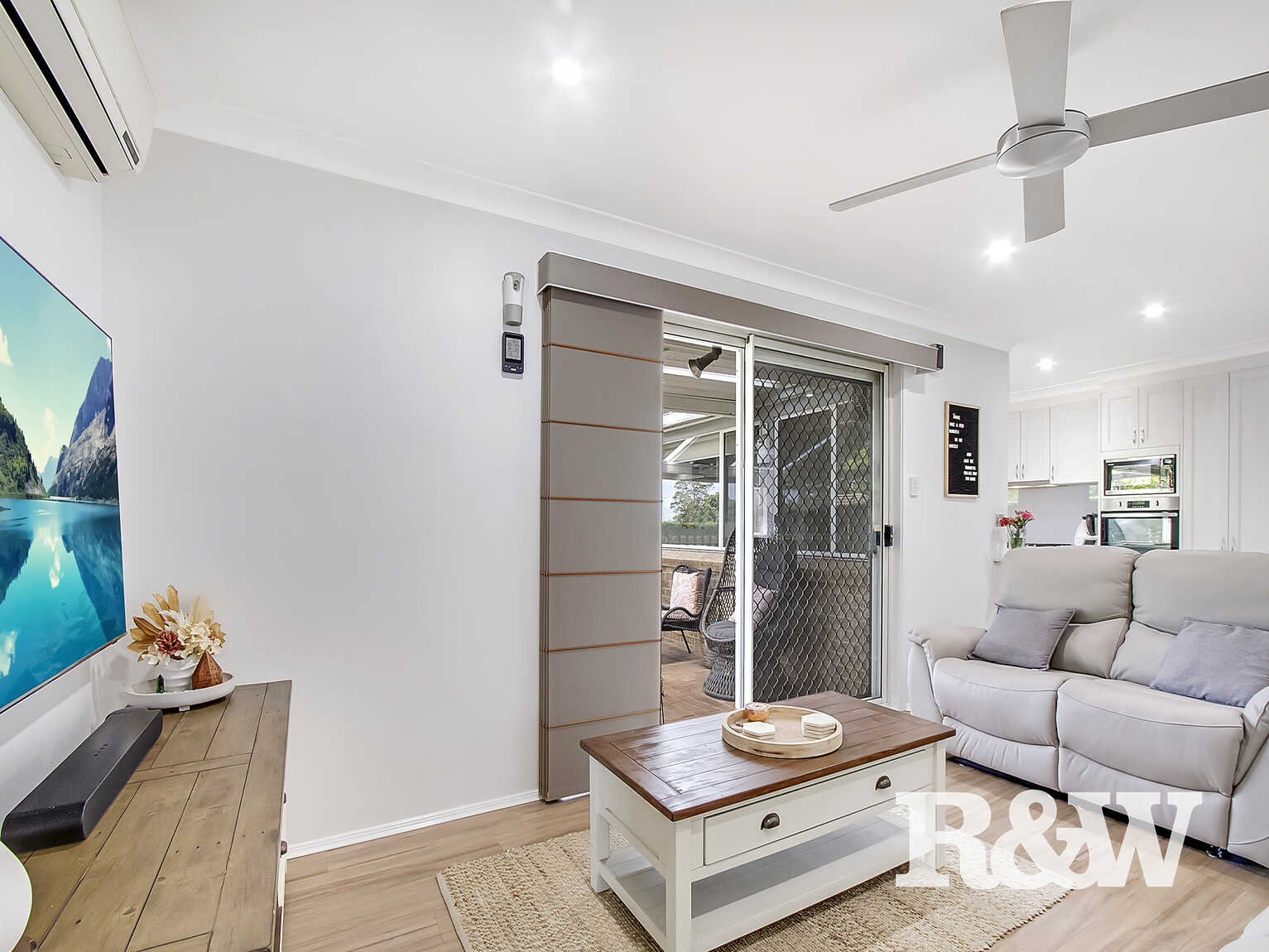 6 Pecos Close St Clair 6 Pecos Close St Clair