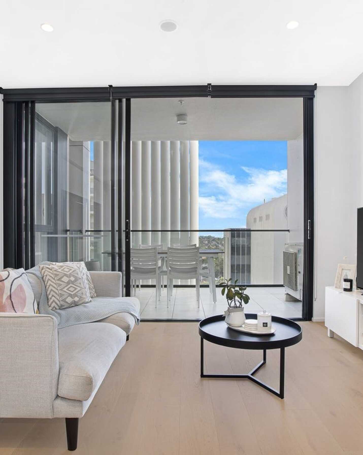 908/109 Oxford Street Bondi Junction, Junction - Thumbnail 2