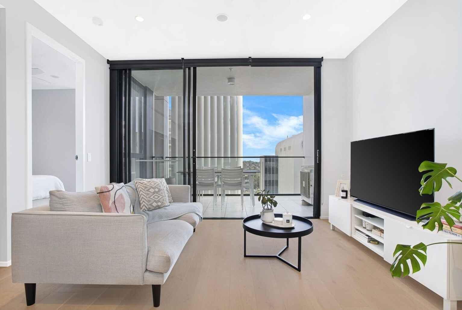 908/109 Oxford Street Bondi Junction 908/109 Oxford Street Bondi Junction