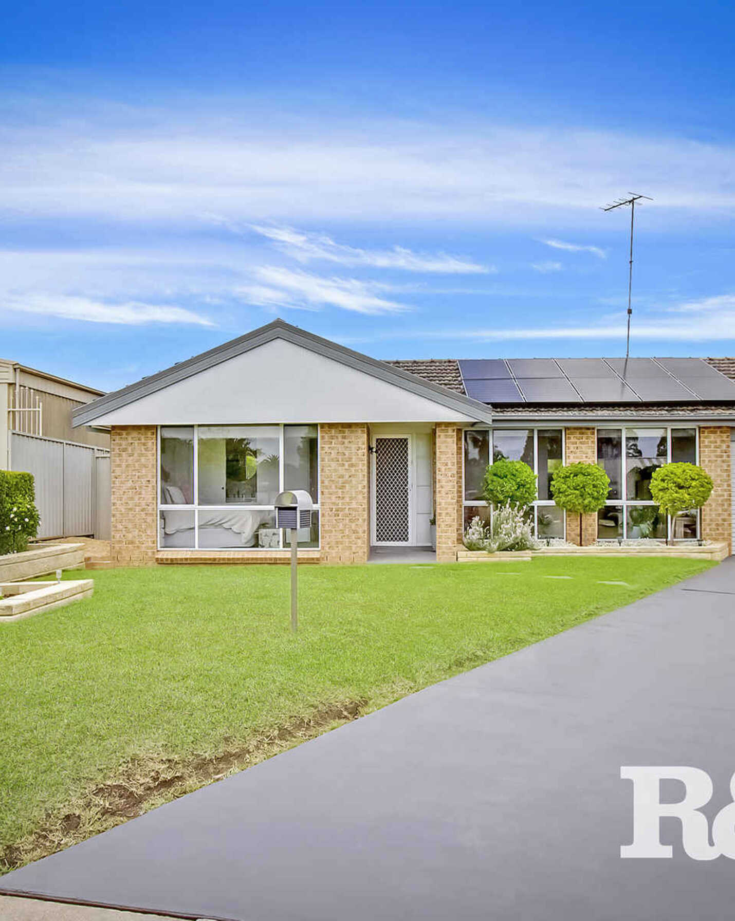 6 Pecos Close St Clair