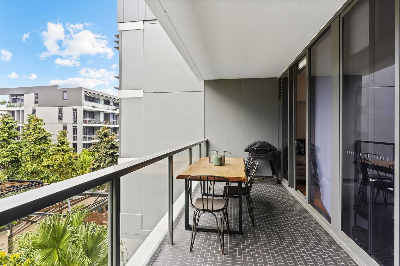 312/23 Archibald Avenue Waterloo