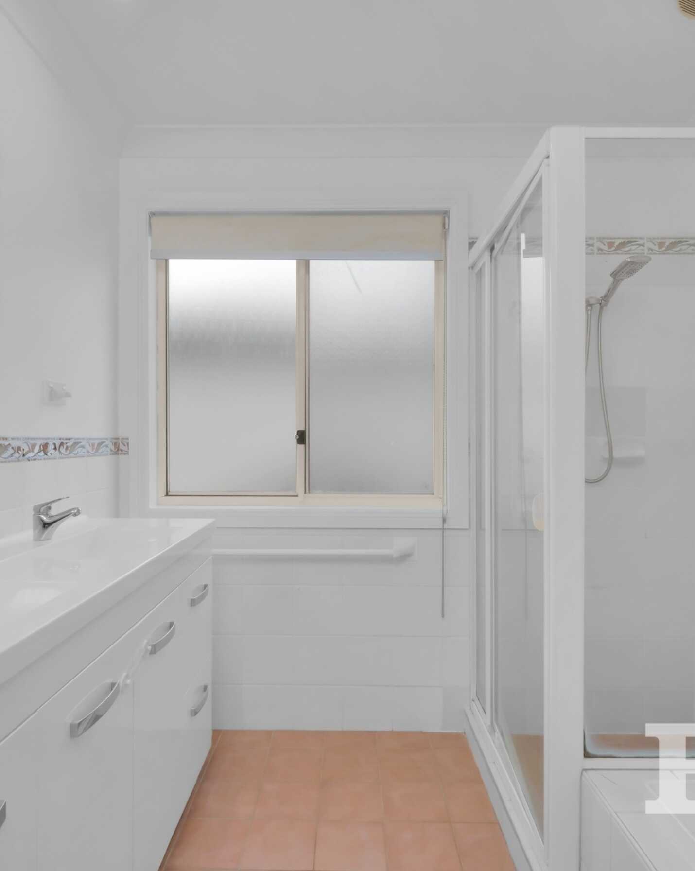 23 Pickets Place Currans Hill, Hill - Thumbnail 7