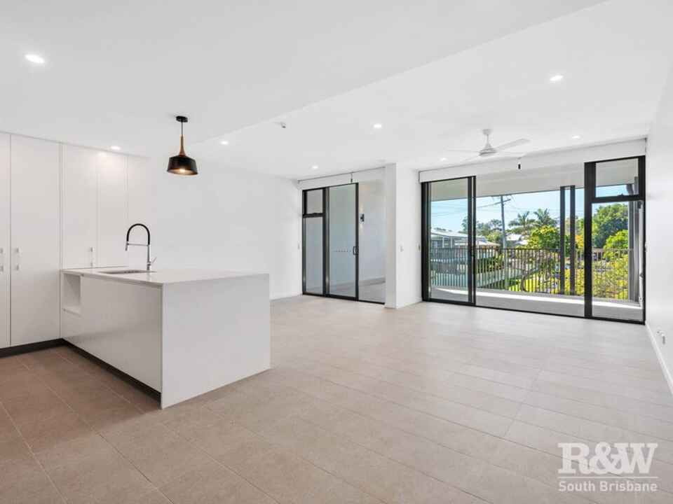 2203/30 Johnston Street Bulimba