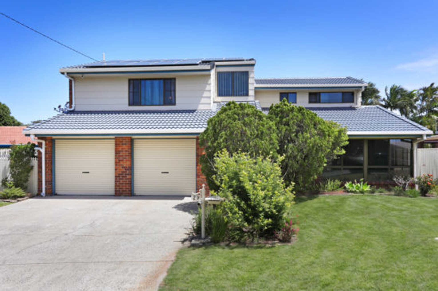 29 Endeavour Drive Banksia Beach