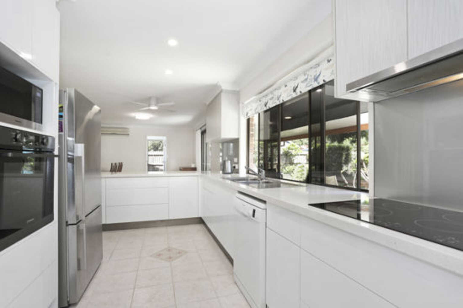29 Endeavour Drive Banksia Beach