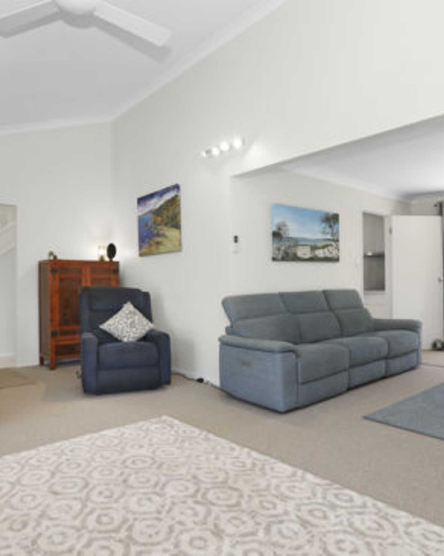 29 Endeavour Drive Banksia Beach, Beach - Thumbnail 7