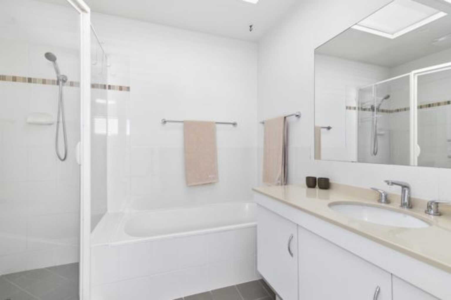 19A/16 Spinnaker Drive Sandstone Point