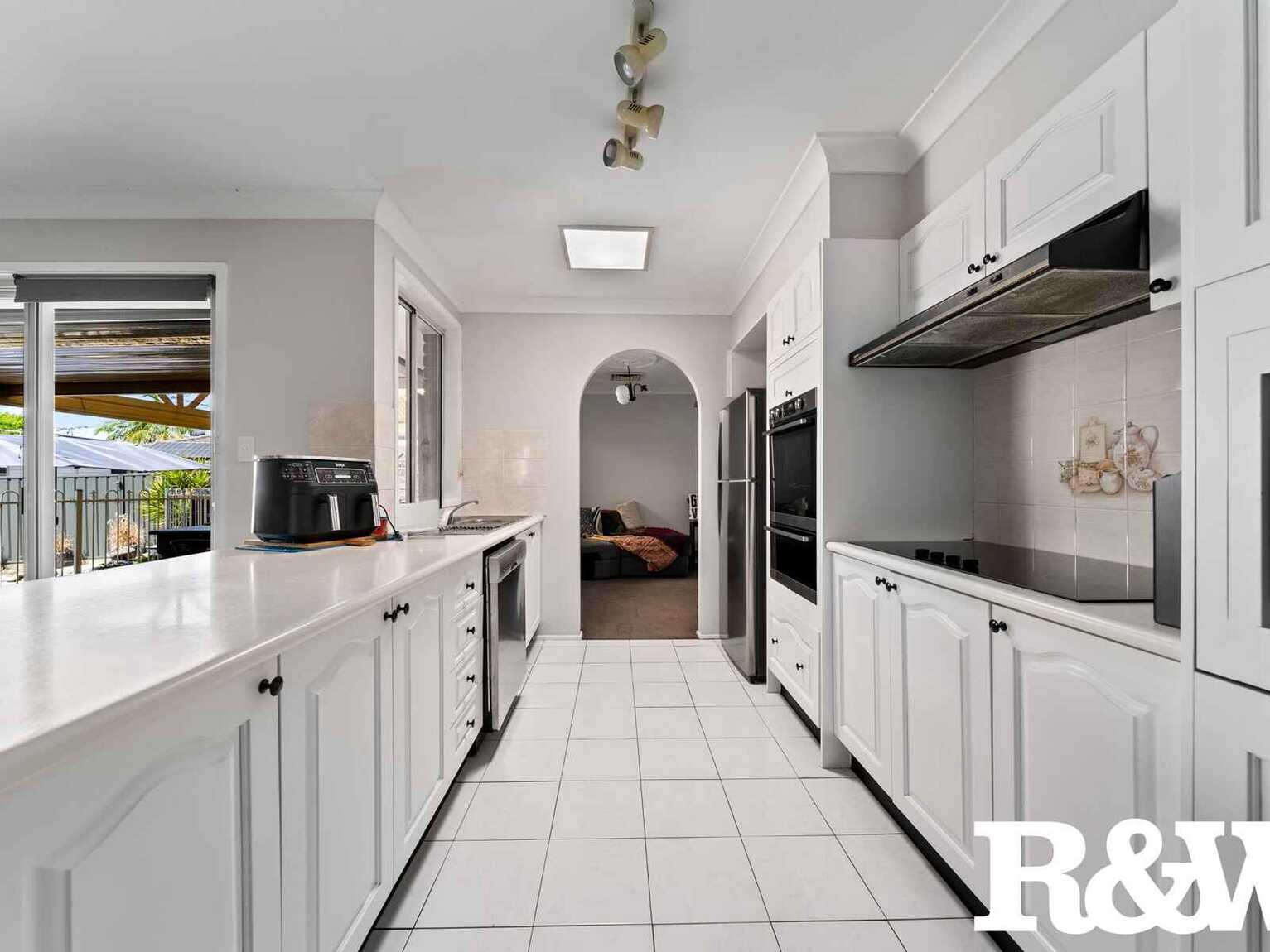 90 Fantail Crescent Erskine Park 90 Fantail Crescent Erskine Park