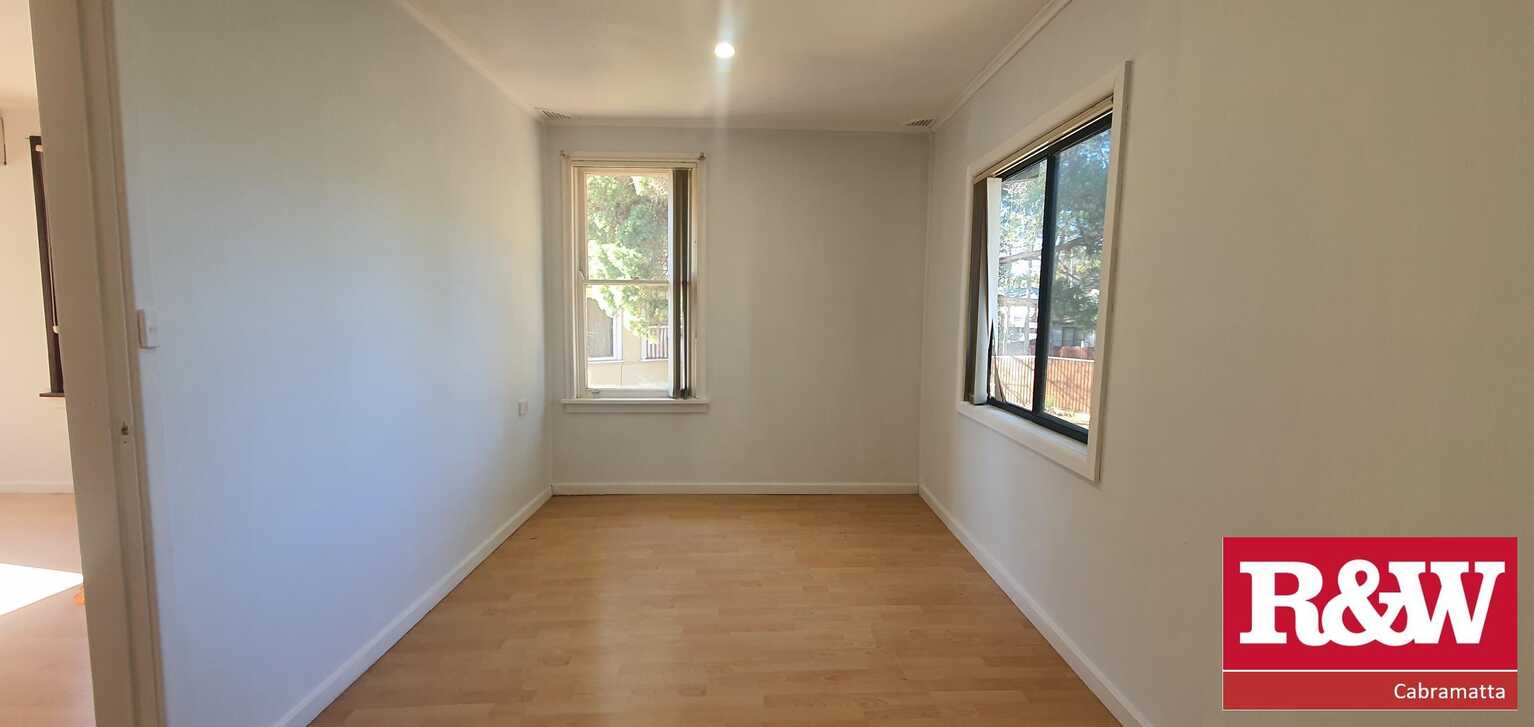 7 Kelvin Place, Busby